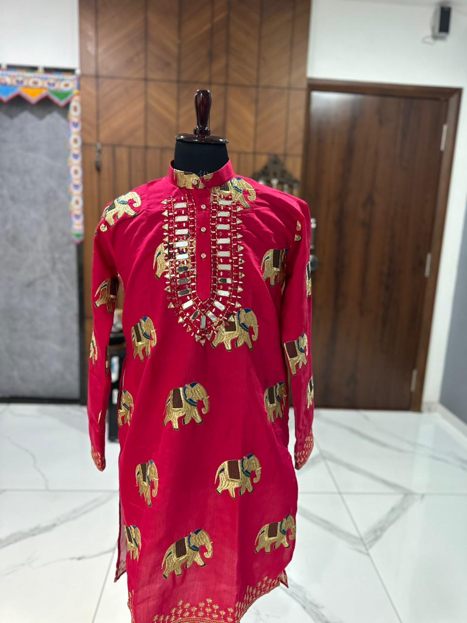 ELEPHANT MIRROR KURTA
