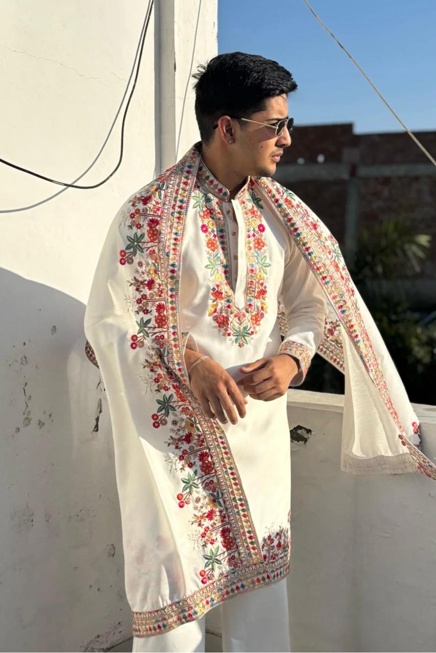 ETHEREAL EMBRODIRED KURTA